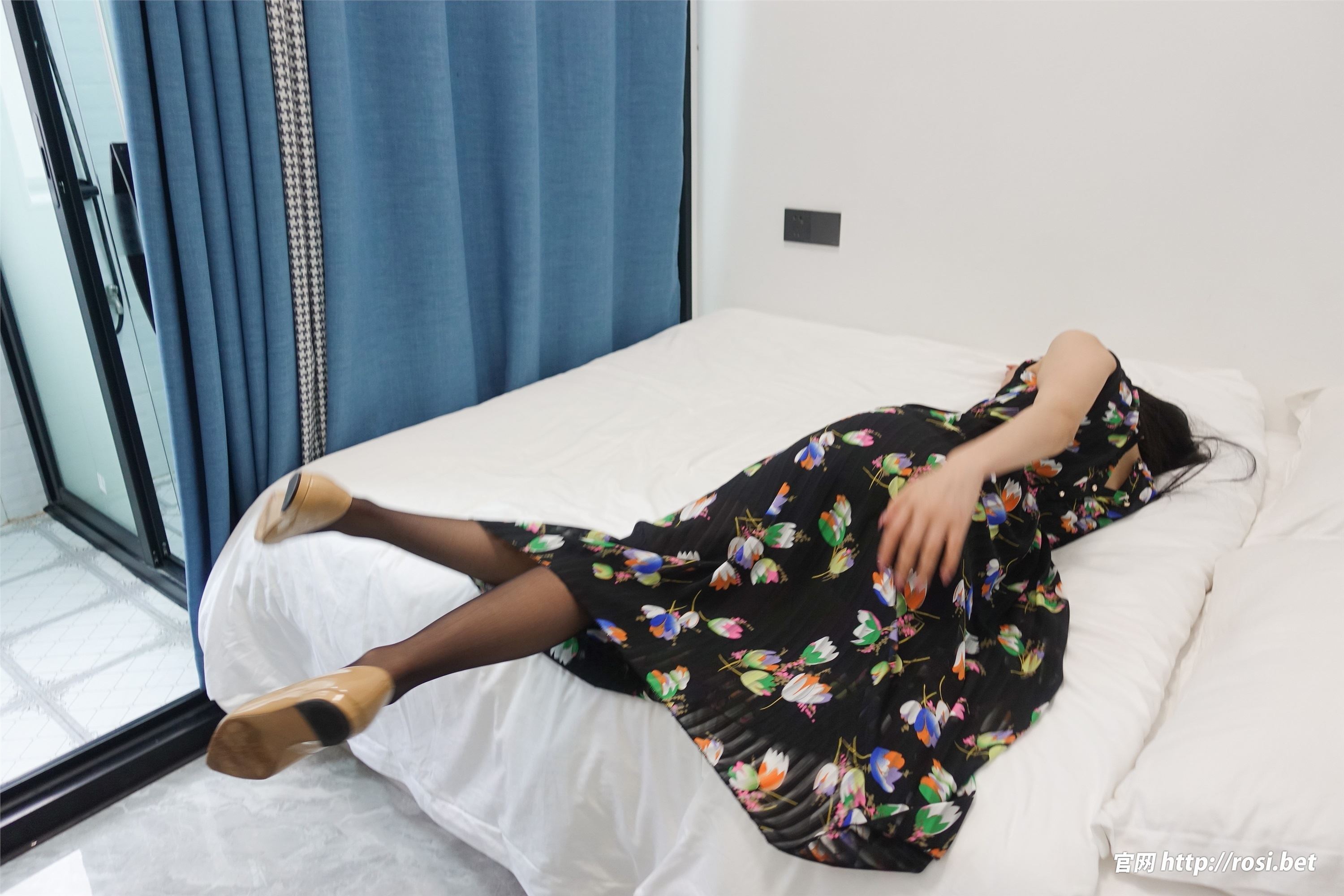 ROSI写真 2024.03.01 NO.4470